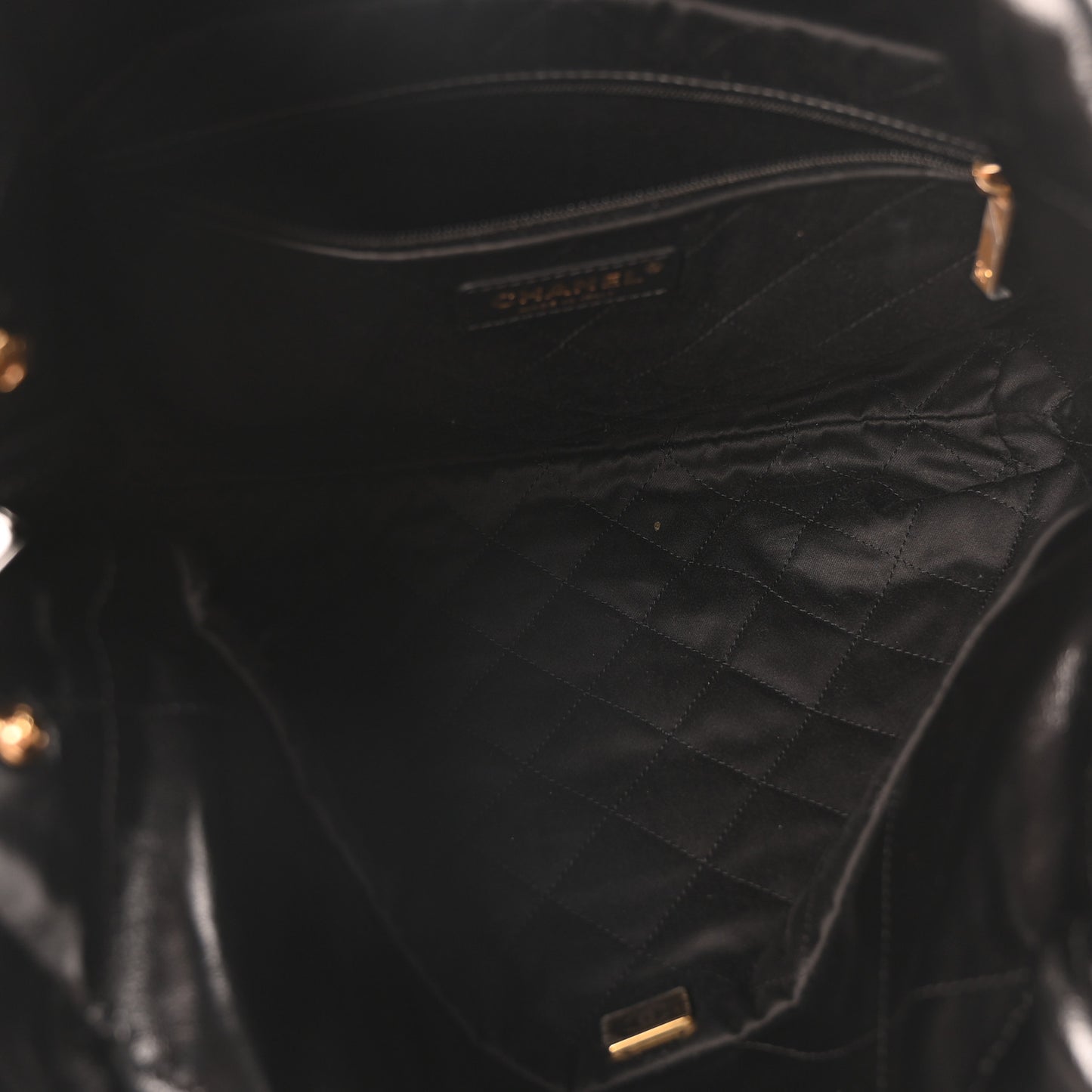 Shiny Calfskin Quilted Small Chanel 22 Black