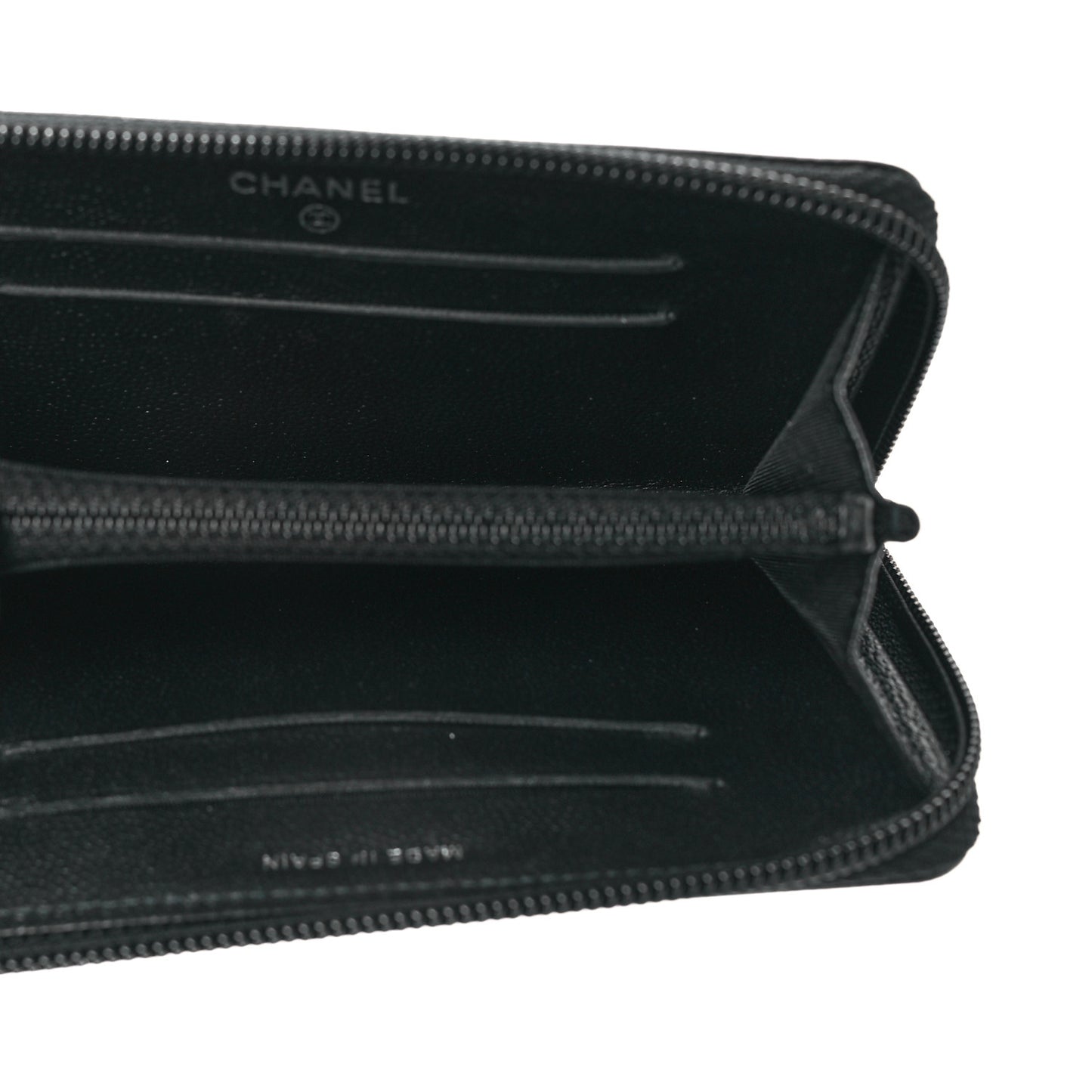 Caviar Quilted Small Boy Zip Around Wallet So Black