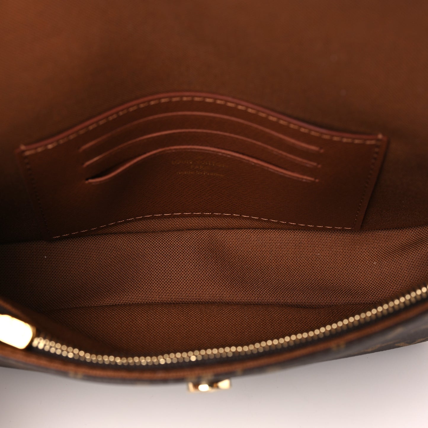 Monogram Ivy Wallet On Chain