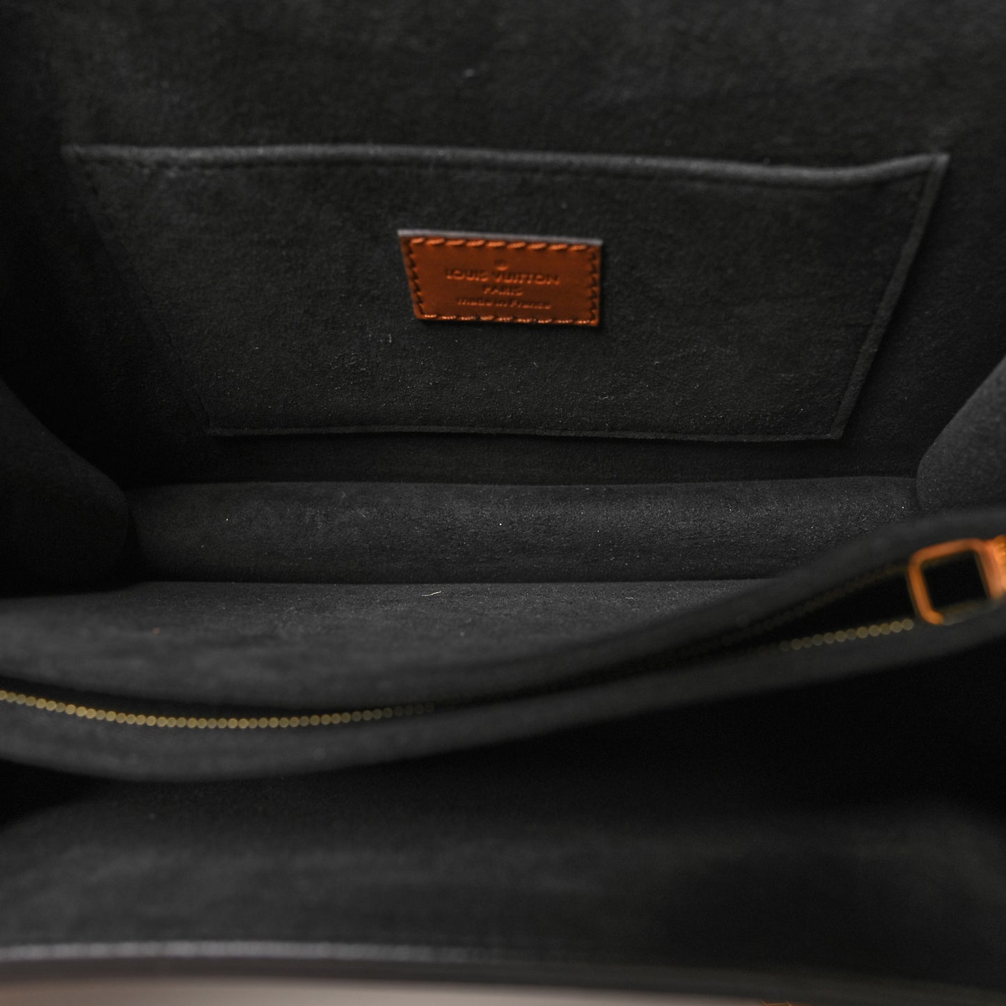 Reverse Monogram Dauphine MM