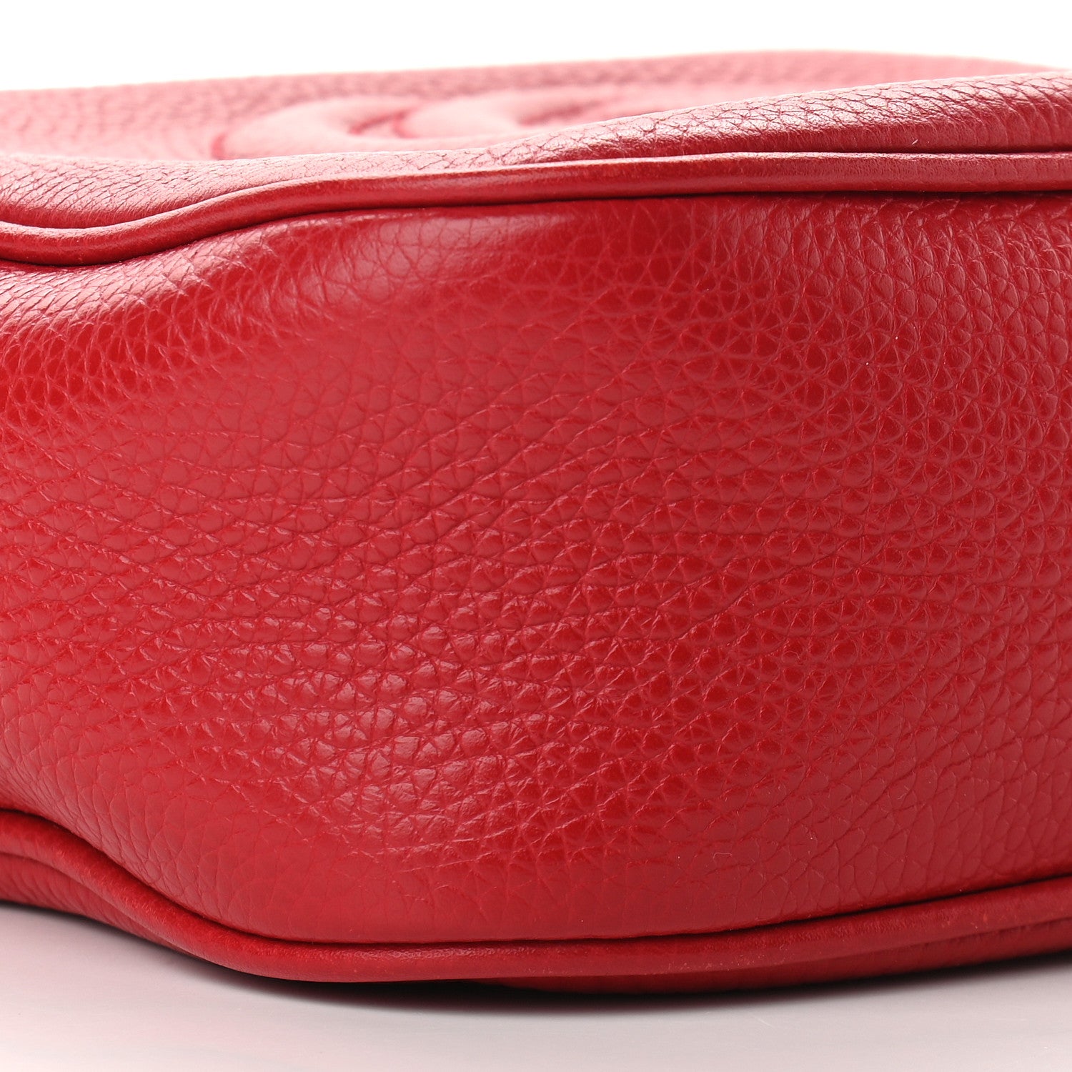 Gucci Pebbled Calfskin Small Soho Disco Bag Tabasco Red 8 of 9