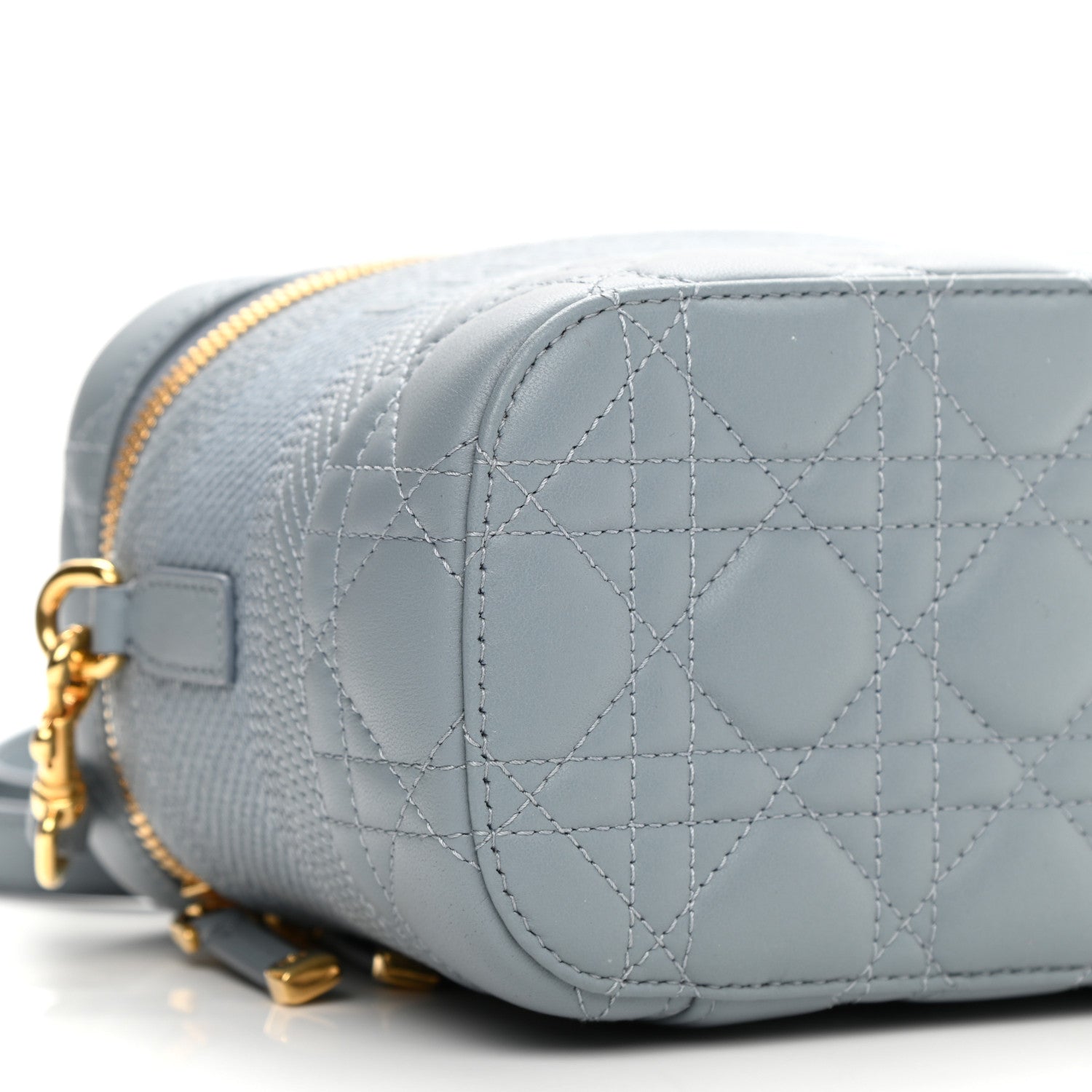 Christian Dior Lambskin Cannage Small Diortravel Vanity Case Cloud Blue 8 of 9