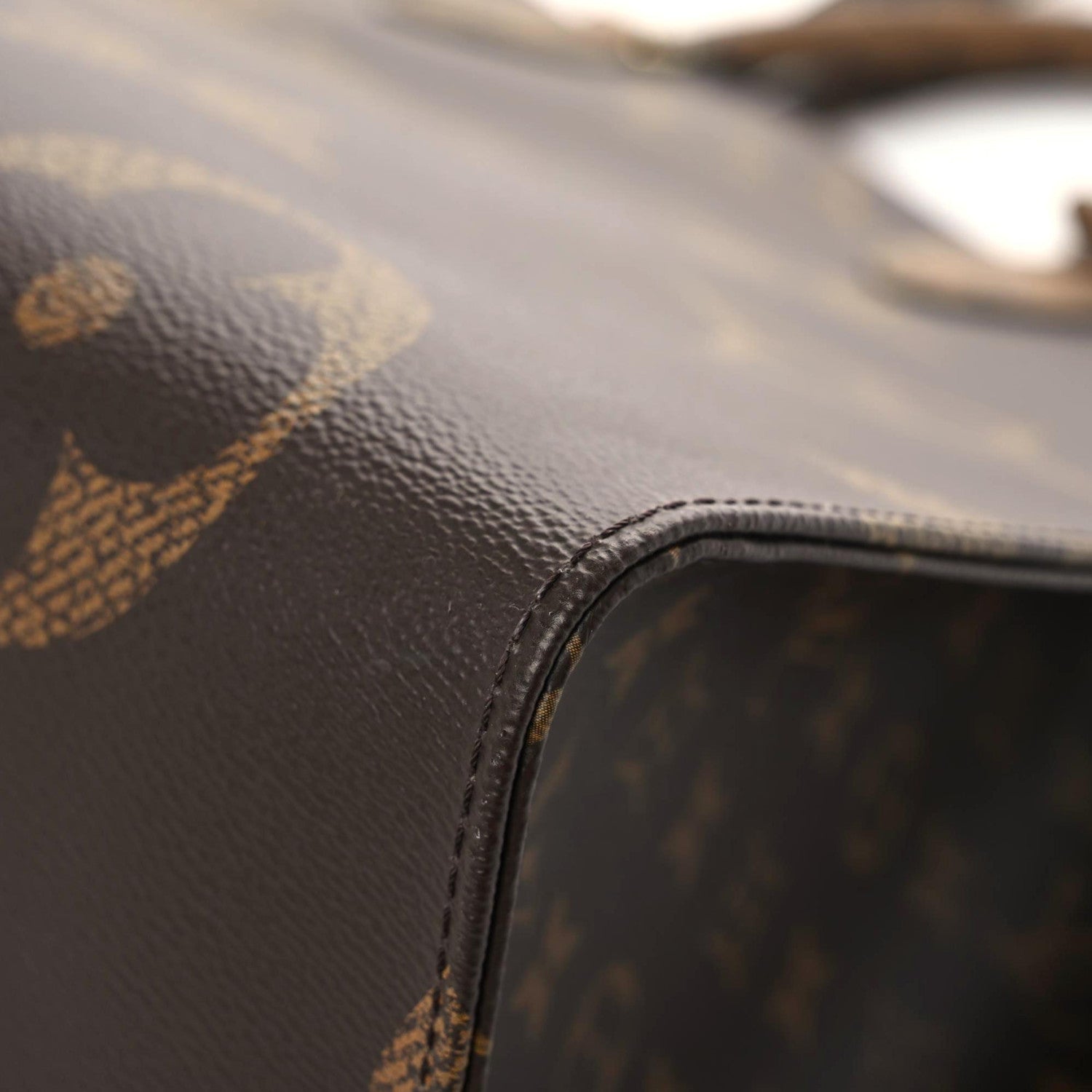 Louis Vuitton Reverse Monogram Giant Onthego GM 6 of 11