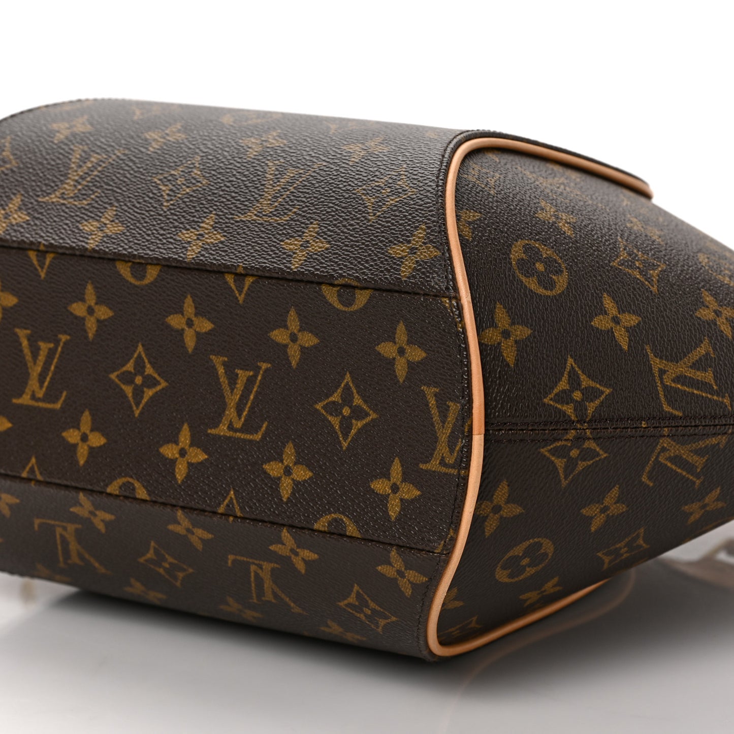 Monogram Ellipse MM