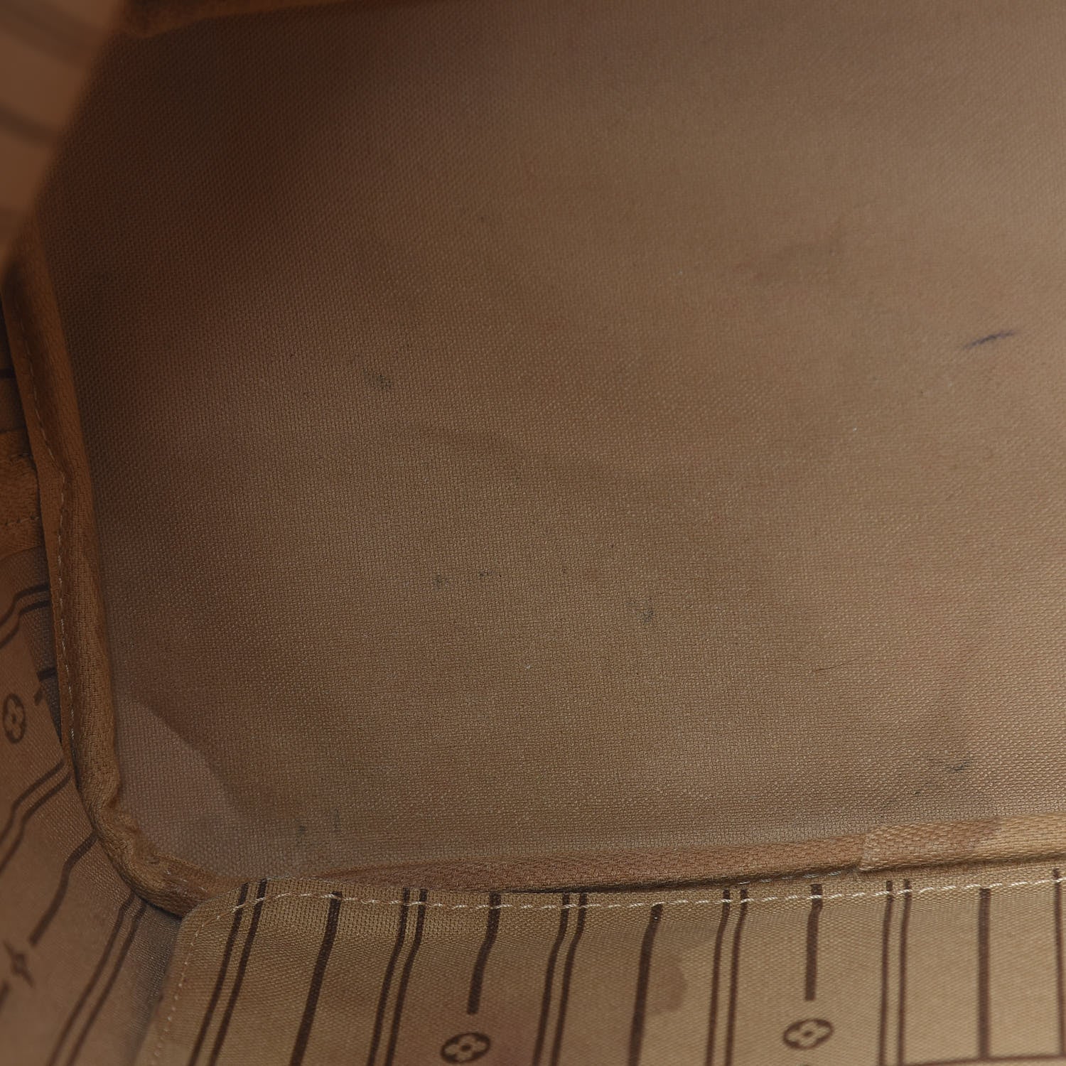 Louis Vuitton Monogram Neverfull MM 6 of 20
