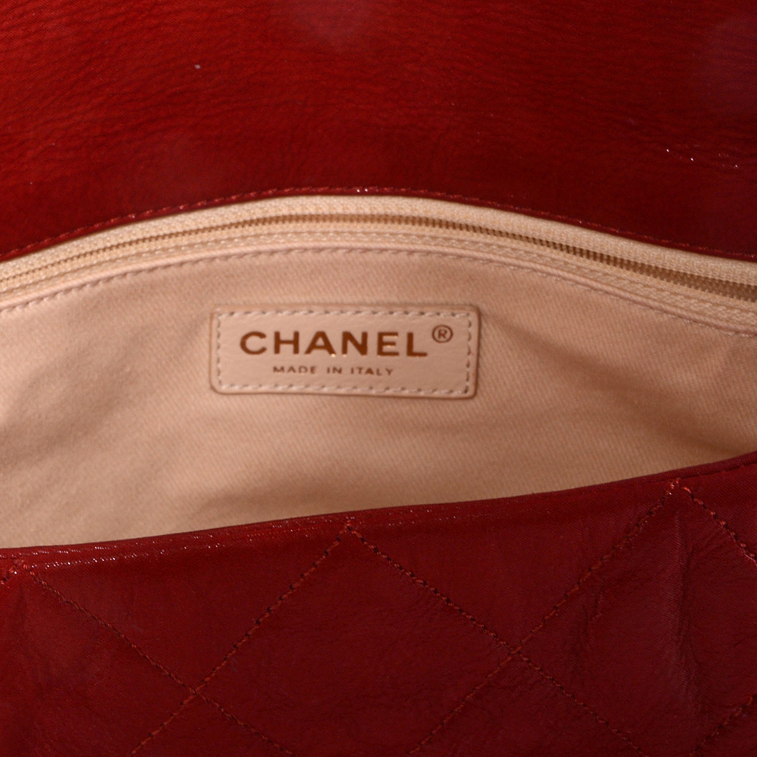 Chanel Iridescent Calfskin Chic Quilt Flap Red 6 of 8