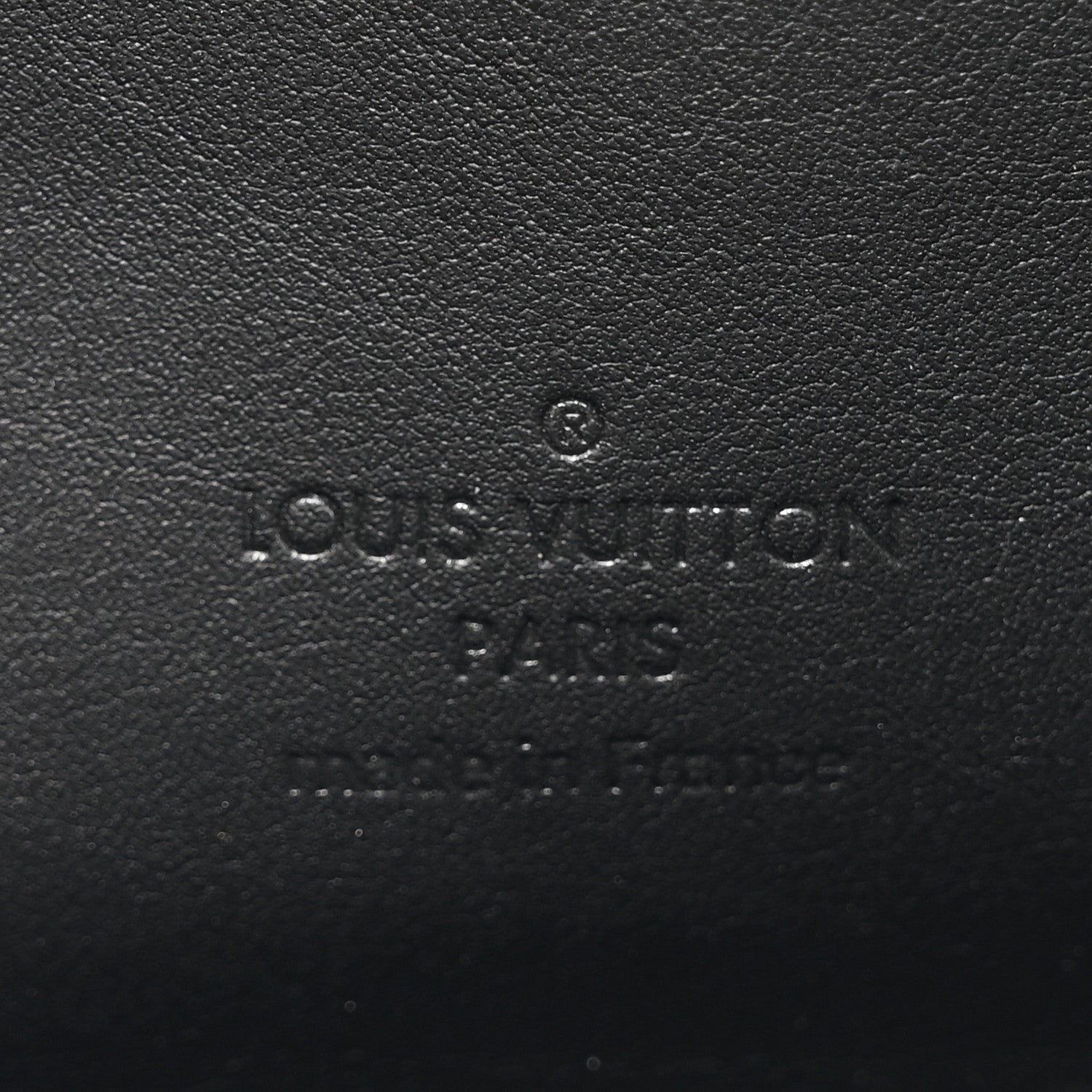 Louis Vuitton Calfskin Aerogram Alpha Wearable Wallet Black 7 of 12