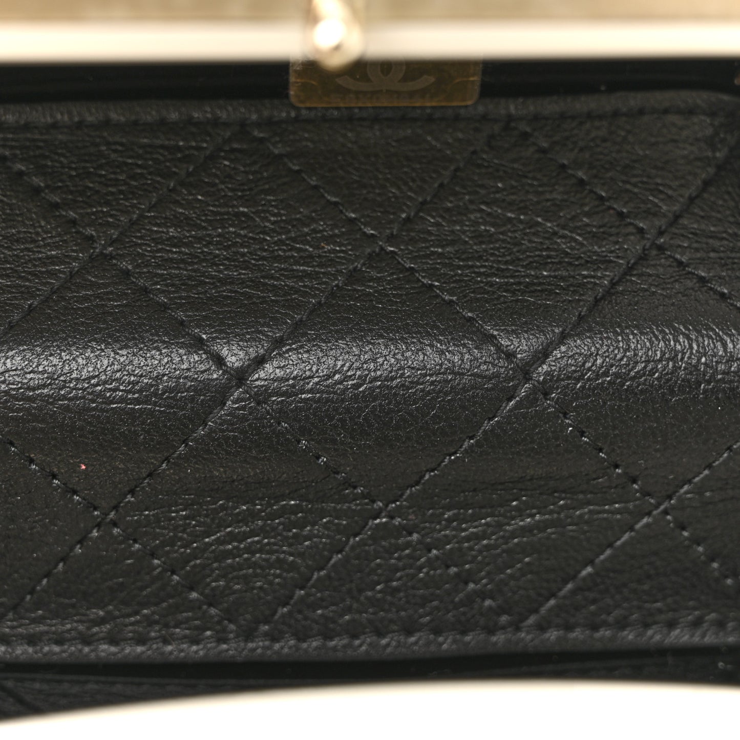 Resin Crystal Los Angeles Mini Van Minaudiere Black White