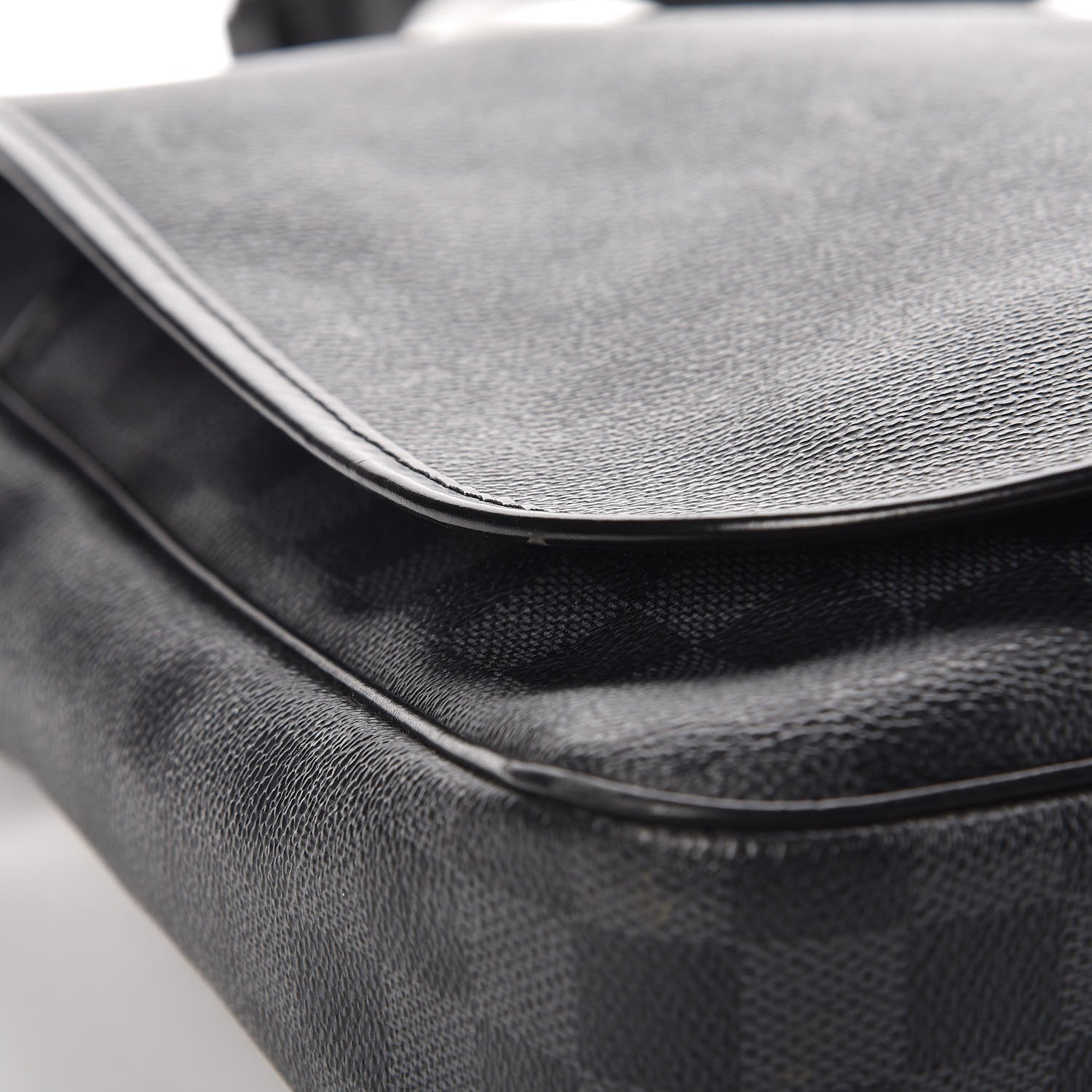 Louis Vuitton Damier Graphite Daniel GM 9 of 12