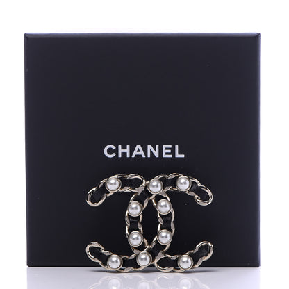 Chanel Lambskin Chain CC Brooch Black Gold 6 of 6