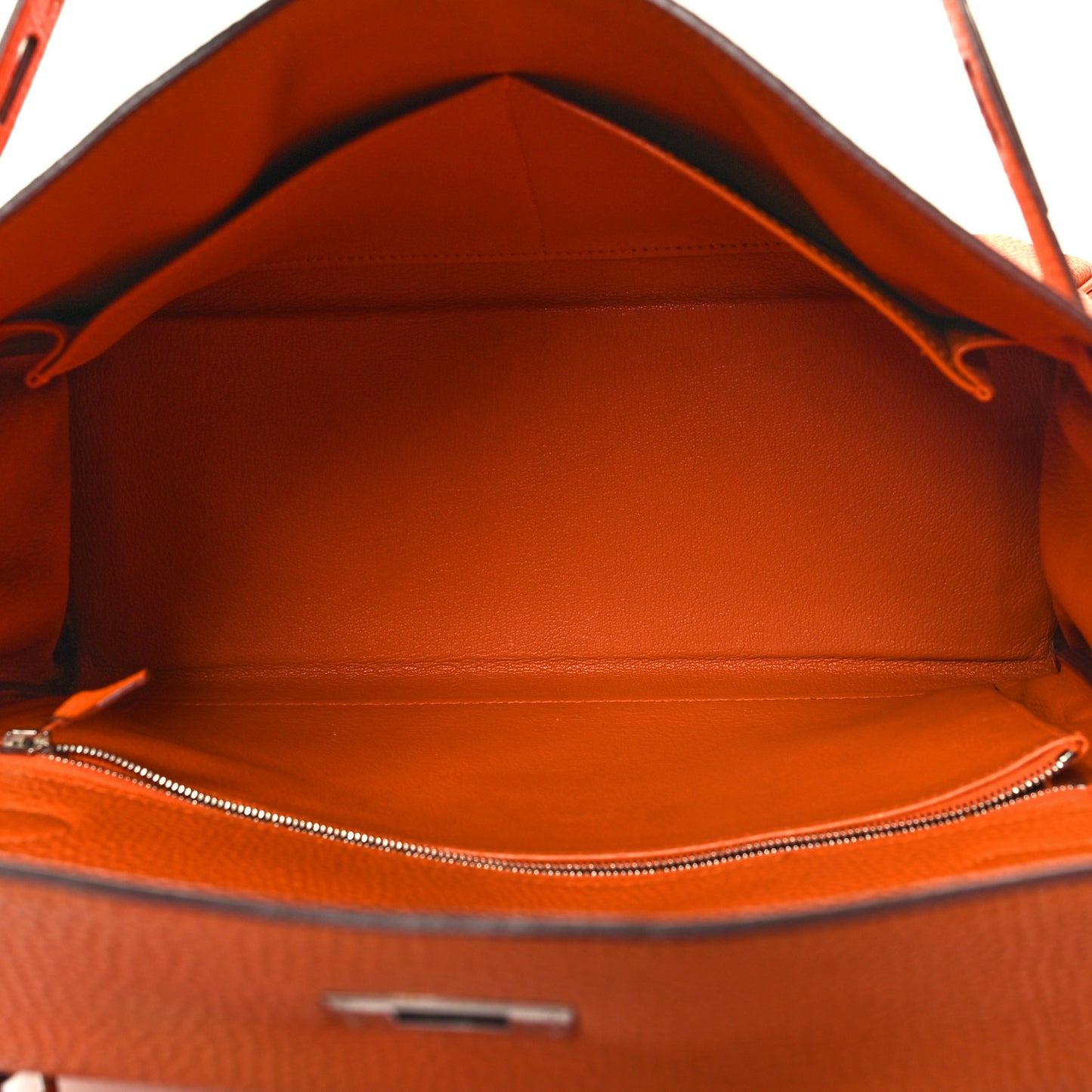 Togo Kelly Retourne 32 Orange