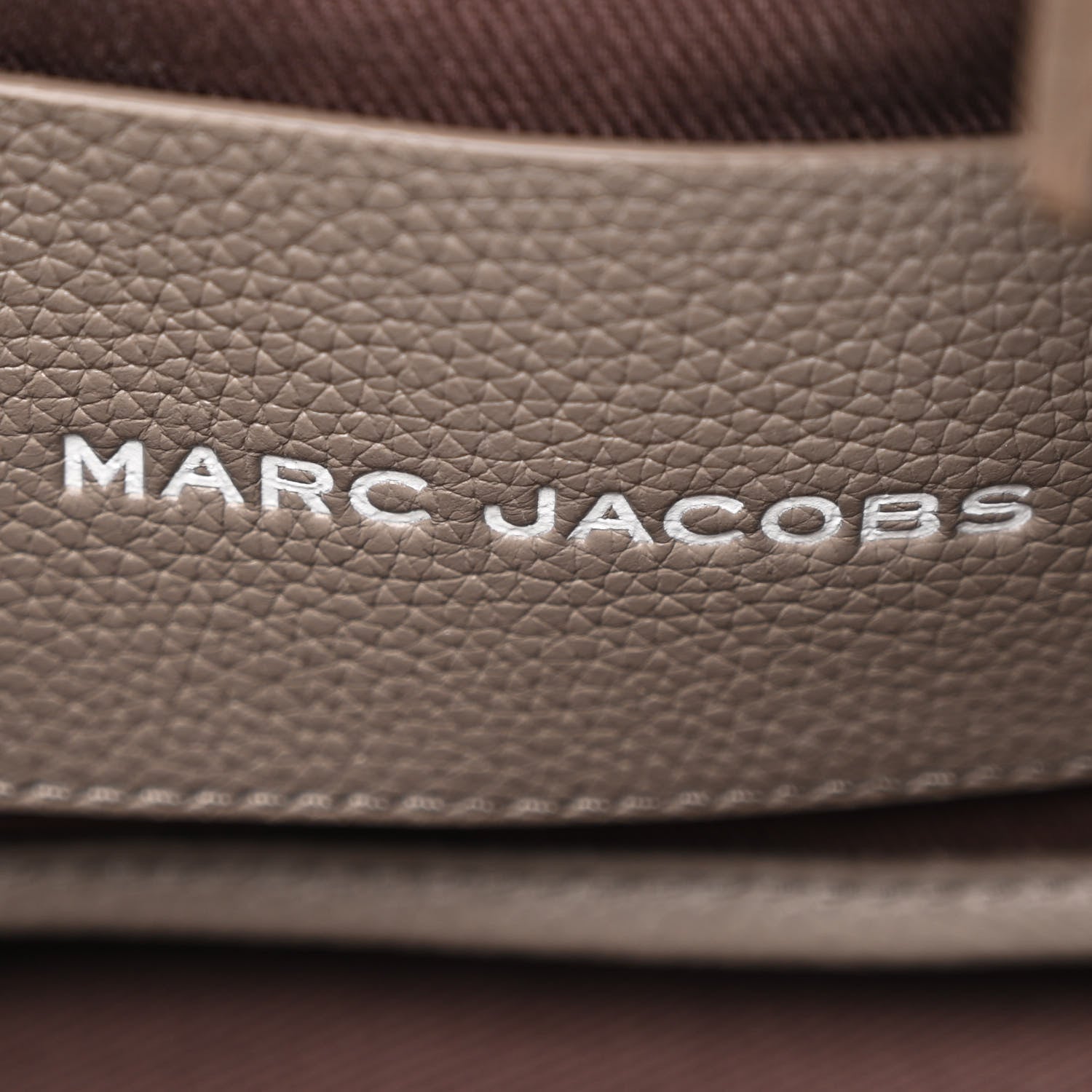 Marc Jacobs Grained Calfskin Medium The Tote Bag Cement 6 of 13