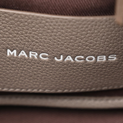 Marc Jacobs Grained Calfskin Medium The Tote Bag Cement 6 of 13