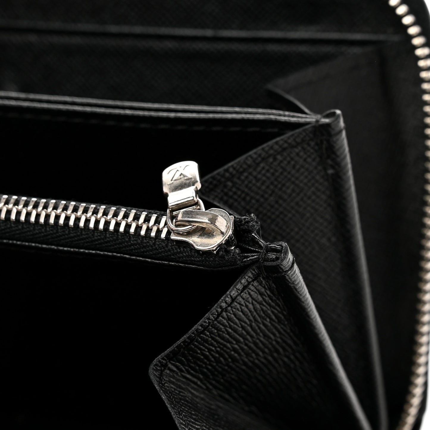 Epi Zippy Wallet Black