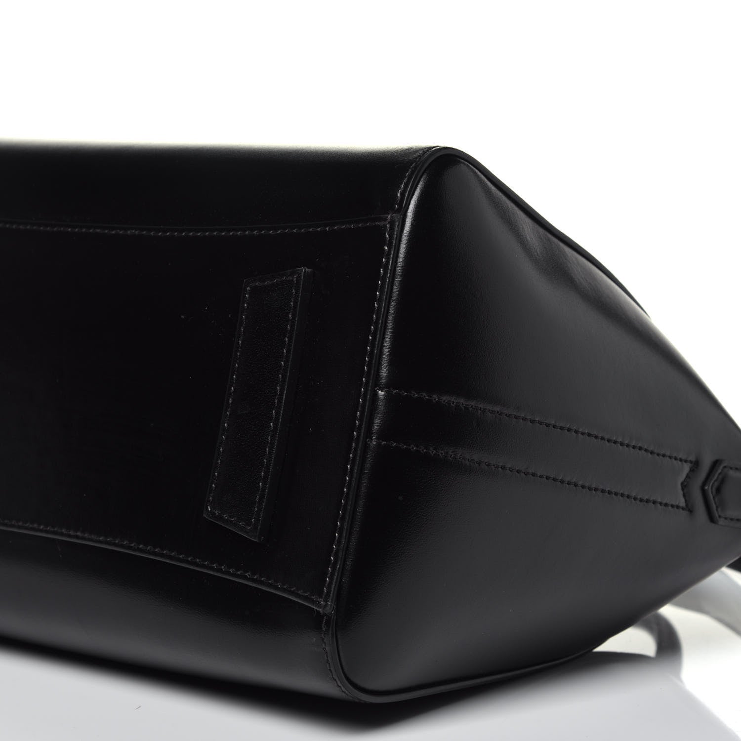 Givenchy Shiny Lord Calfskin Medium Antigona Black 9 of 10