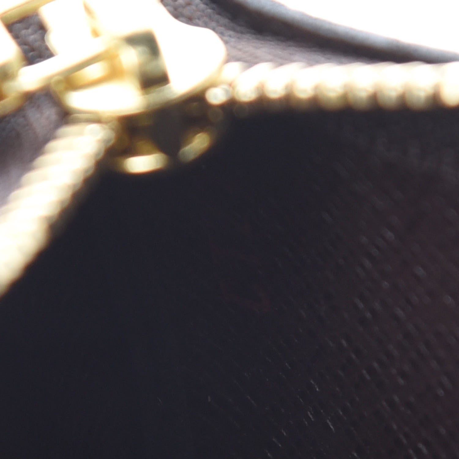 Louis Vuitton Damier Ebene Key Pouch 7 of 8