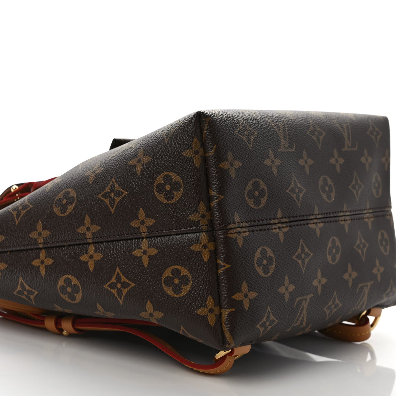 Louis Vuitton Monogram Montsouris PM 7 of 10