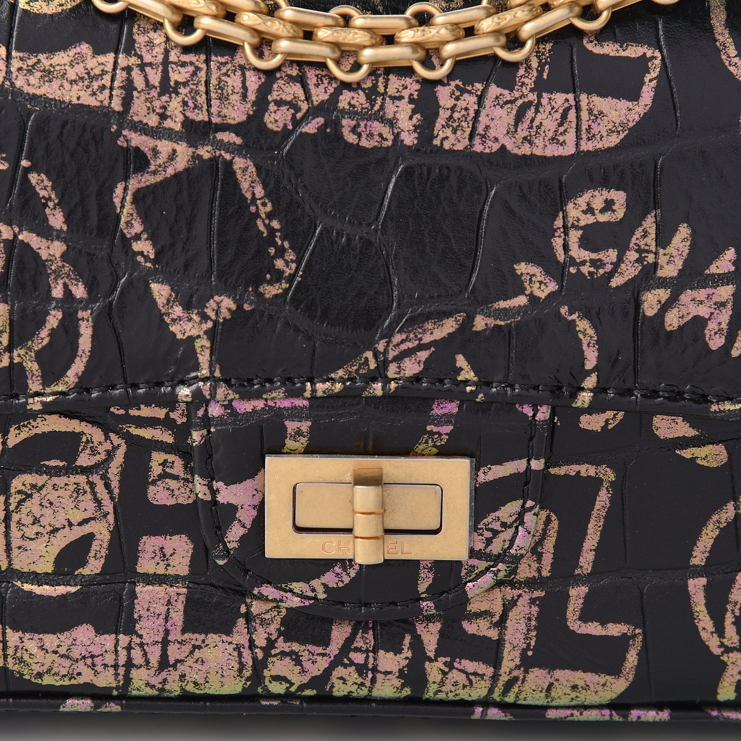 Calfskin Crocodile Embossed Graffiti 2.55 Mini Cocodile Reissue Flap Black Pink