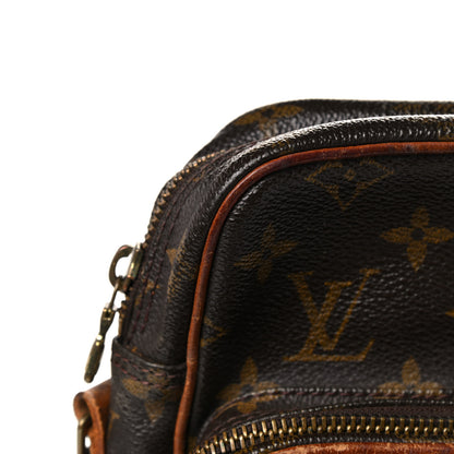 Louis Vuitton Monogram Amazone 21 of 37