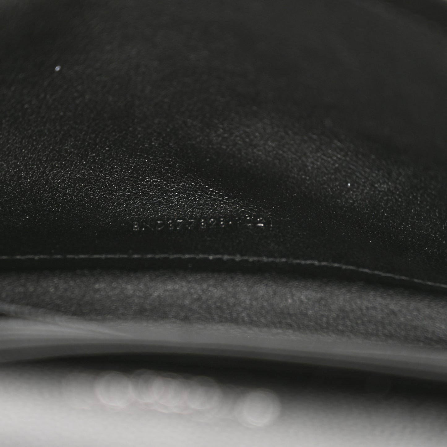 Grain De Poudre Matelasse Chevron Monogram Chain Wallet Black