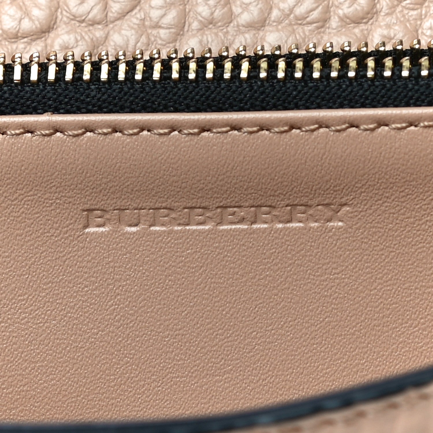 Burberry Signature Grain Small Madison Chain Clutch Pale Apricot 6 of 12