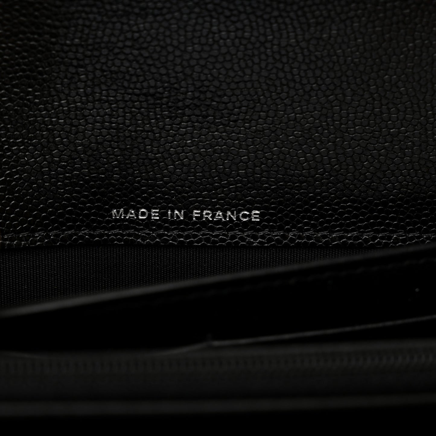 Caviar Quilted Large Boy Gusset Flap Wallet Black