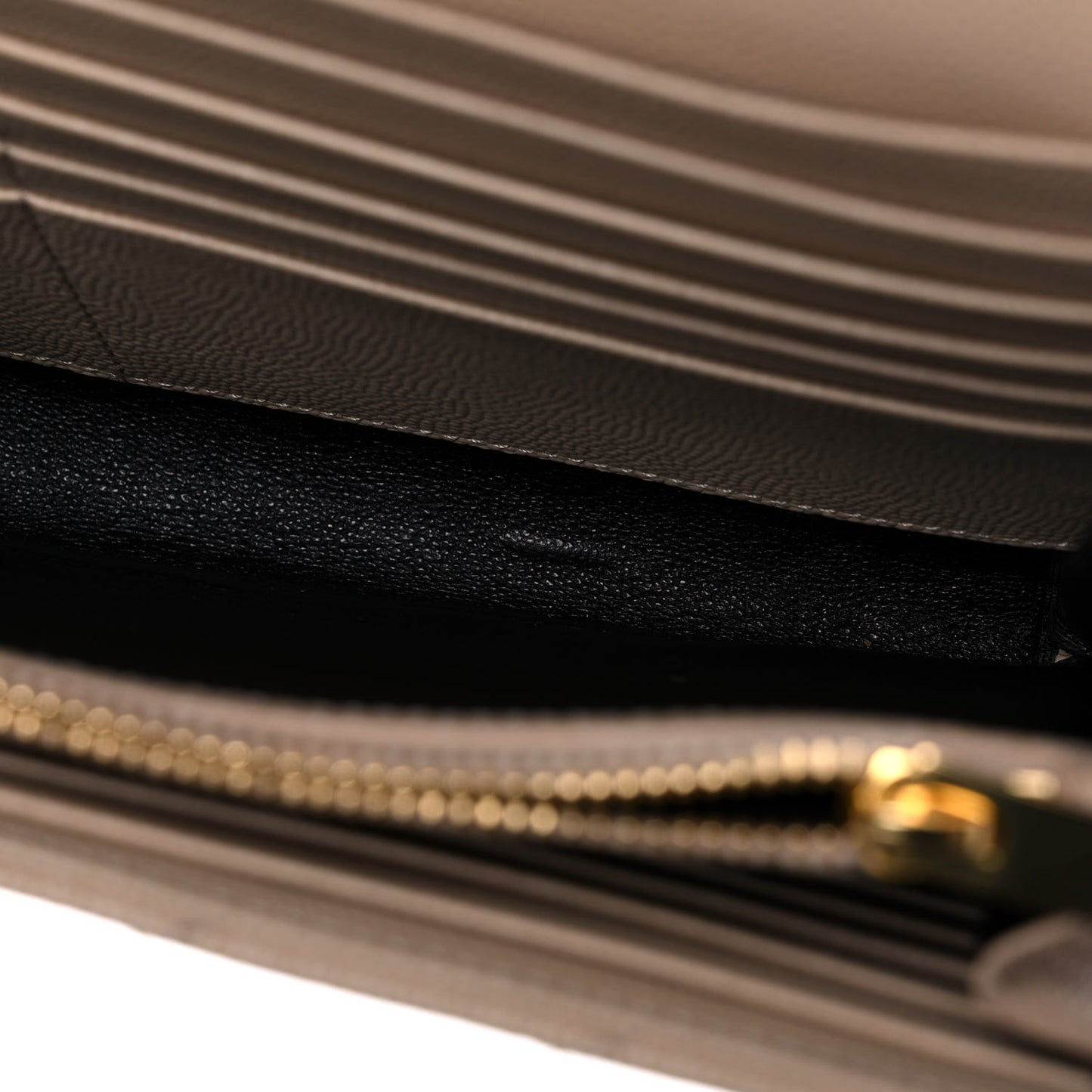 Grain De Poudre Matelasse Chevron Monogram Chain Wallet Nude Powder