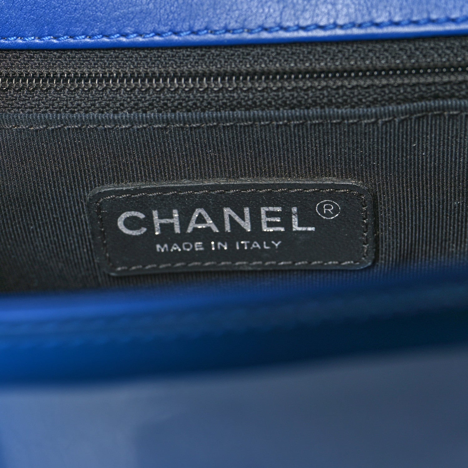 Chanel Patent Calfskin Quilted New Medium Plexiglass Boy Flap Blue 6 of 12