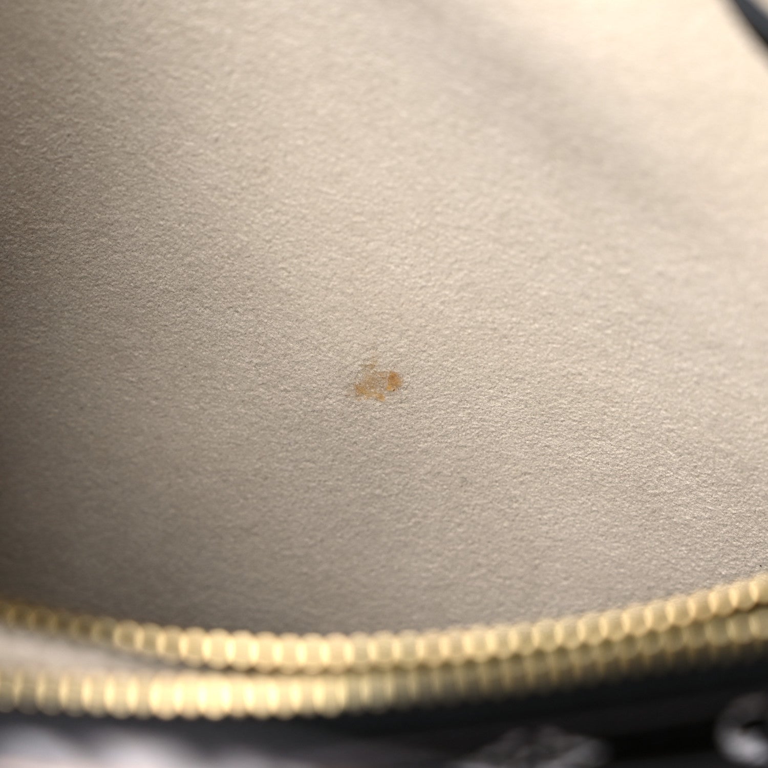 Louis Vuitton Monogram Giant Jungle NéoNoé Ivory 10 of 12