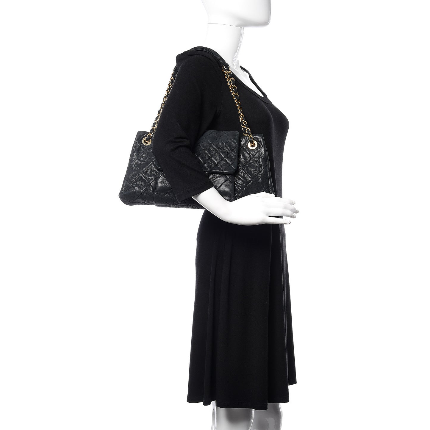 Iridescent Calfskin Medium Chic Quilt Flap Black