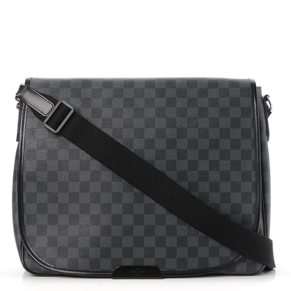 Louis Vuitton Damier Graphite Daniel GM 1 of 7