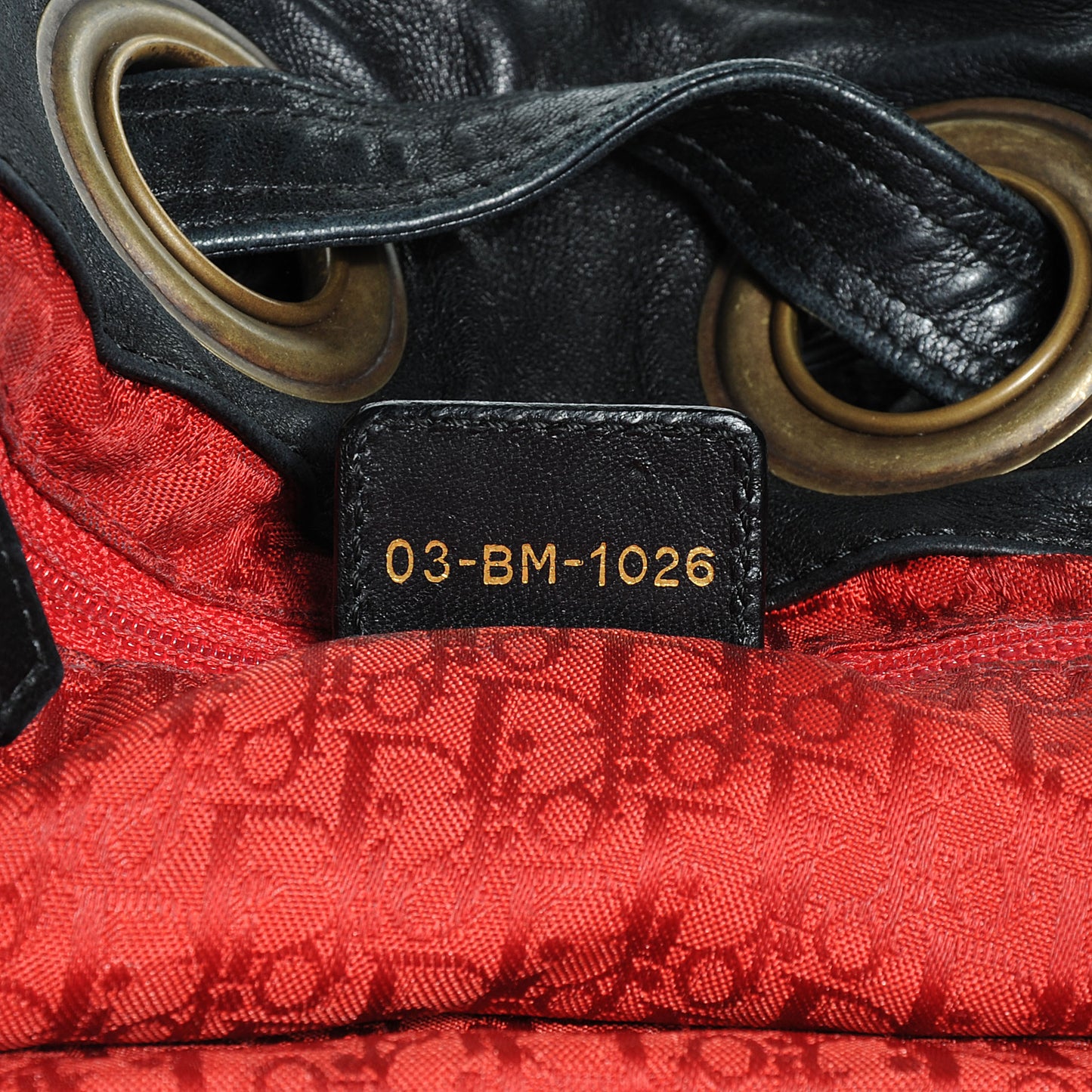 Lambskin Cannage Drawstring Bag Black