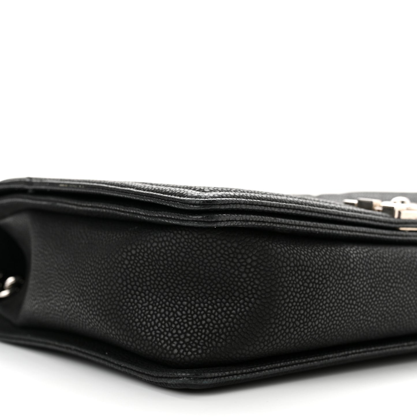 Caviar Quilted Large Boy Flap Black