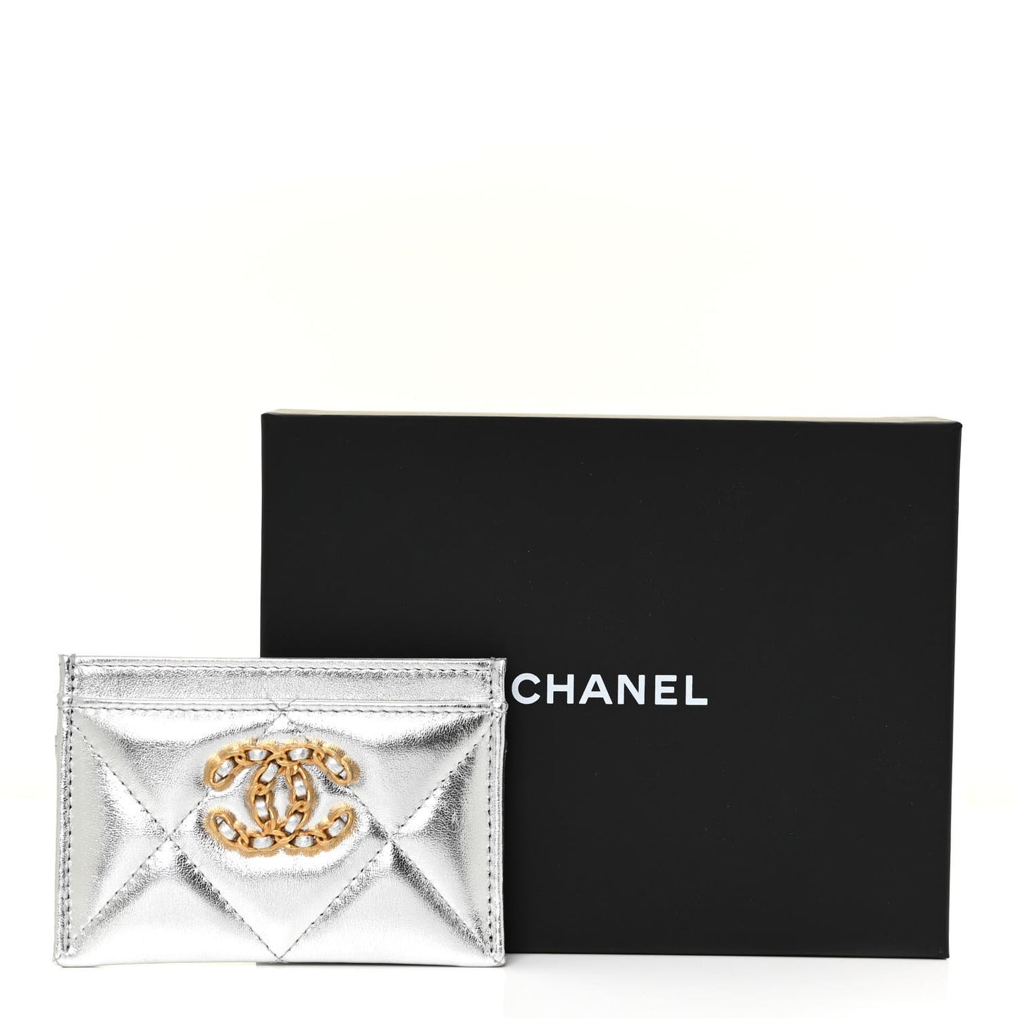 Metallic Goatskin Quilted 19 Card Holder Silver