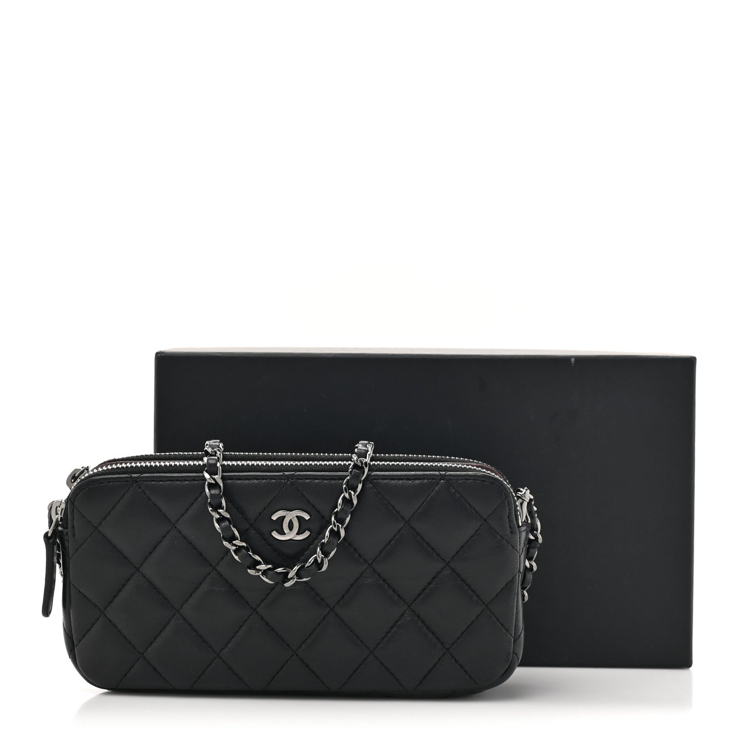 Lambskin Quilted Small Clutch With Chain Black