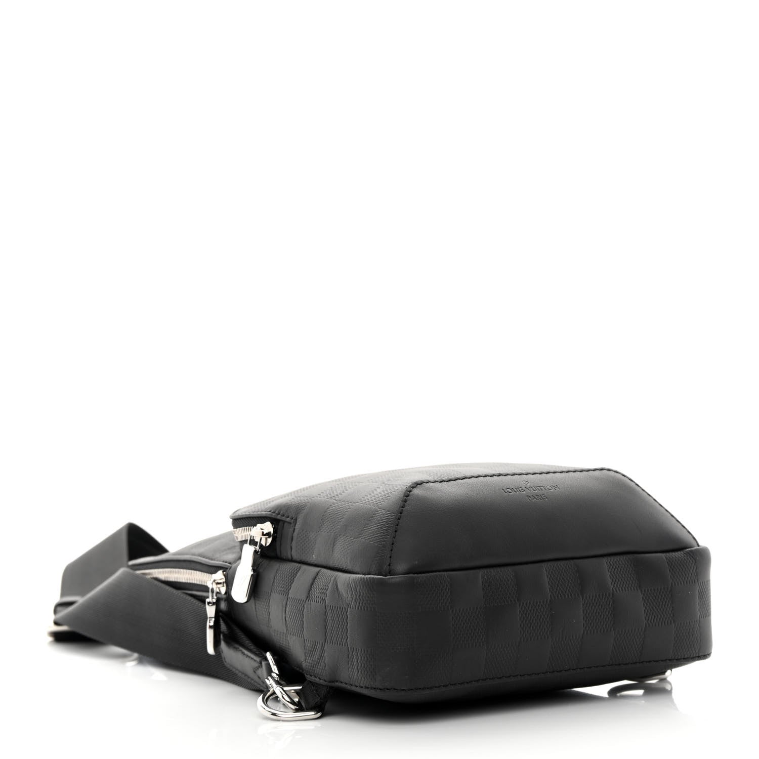 Louis Vuitton Damier Infini Avenue Sling Bag Onyx 4 of 10