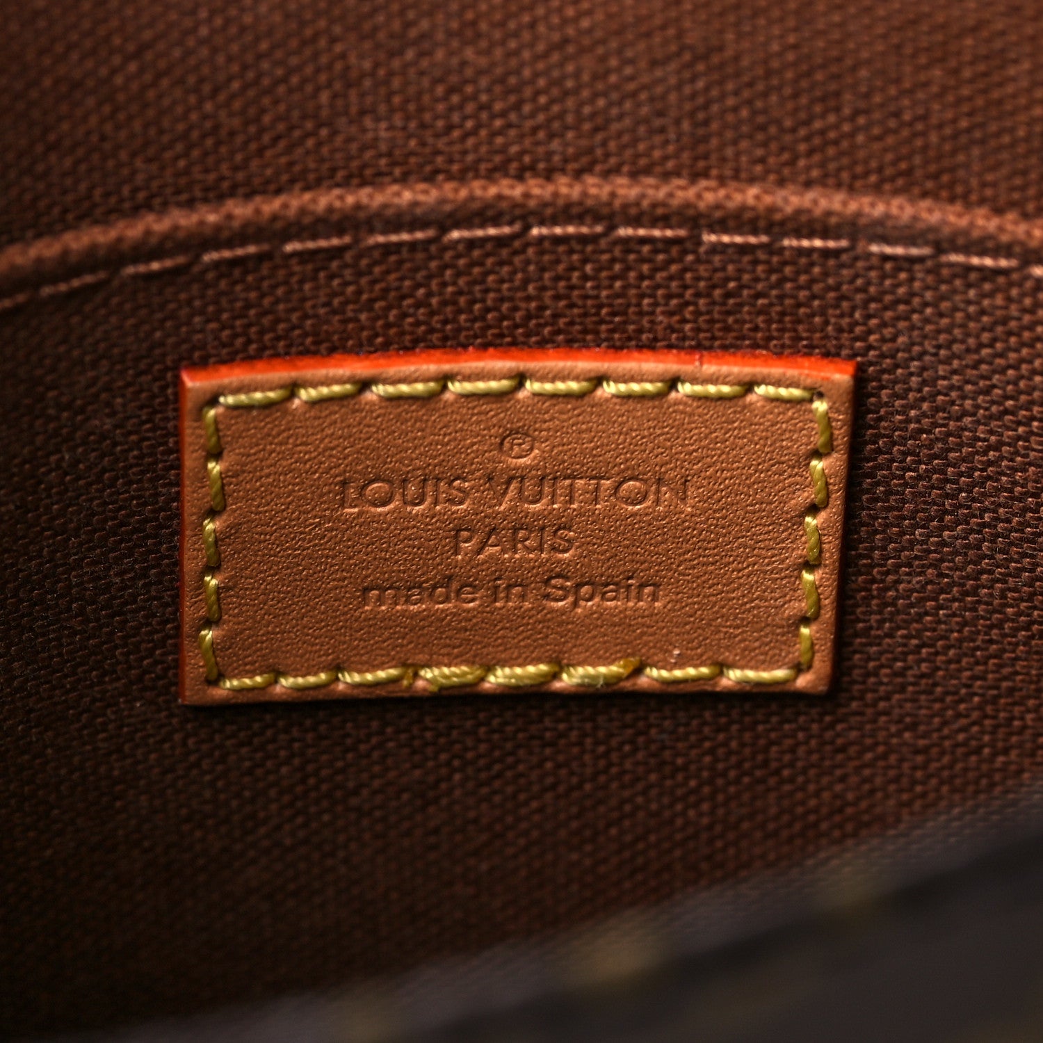 Louis Vuitton Monogram Petit Sac Plat 5 of 8
