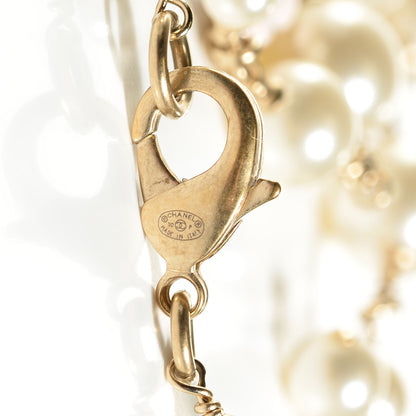 Chanel Pearl Enamel CC Camellia Necklace White Gold 3 of 4