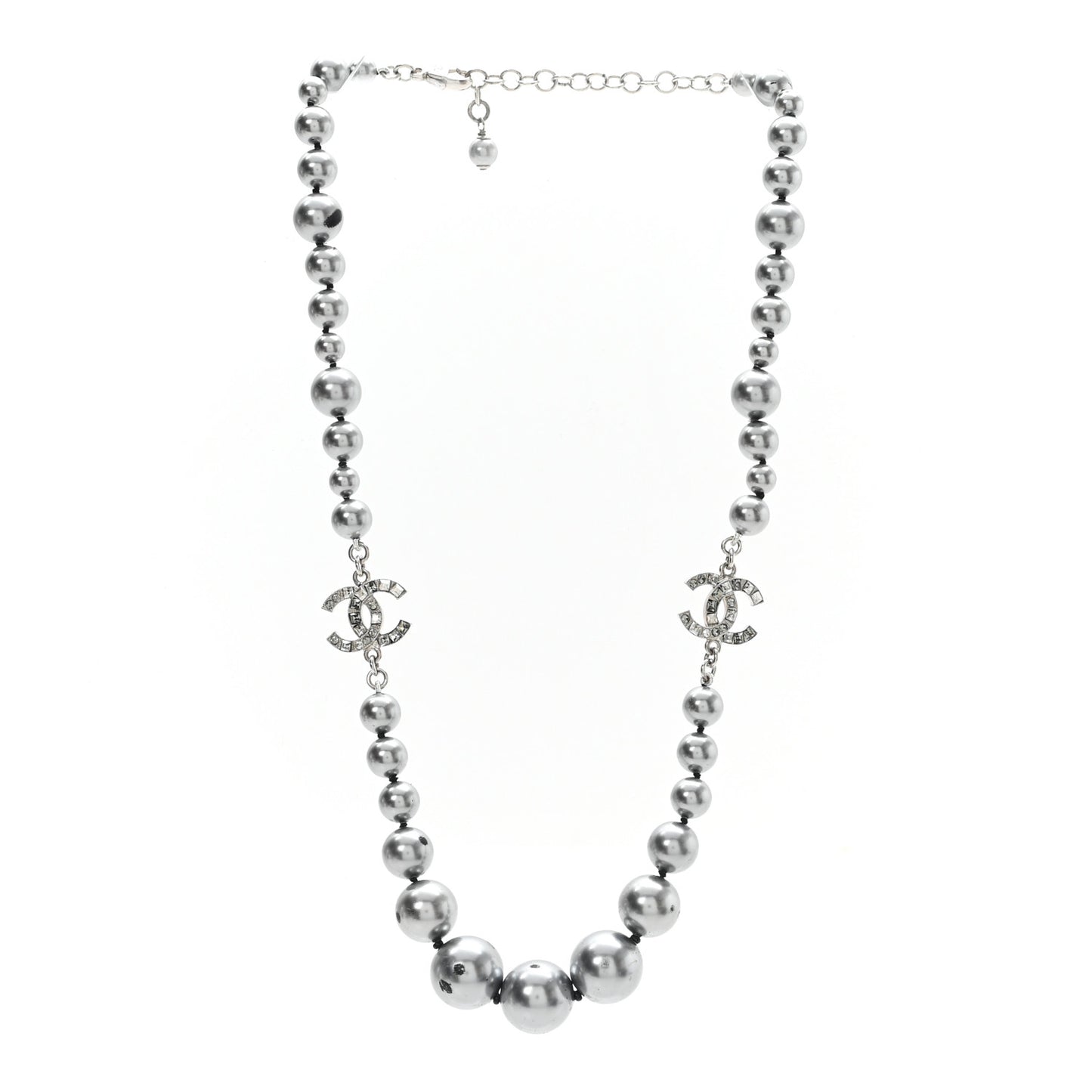Crystal Baguette Graduated Pearl CC Short Necklace Silver Grey