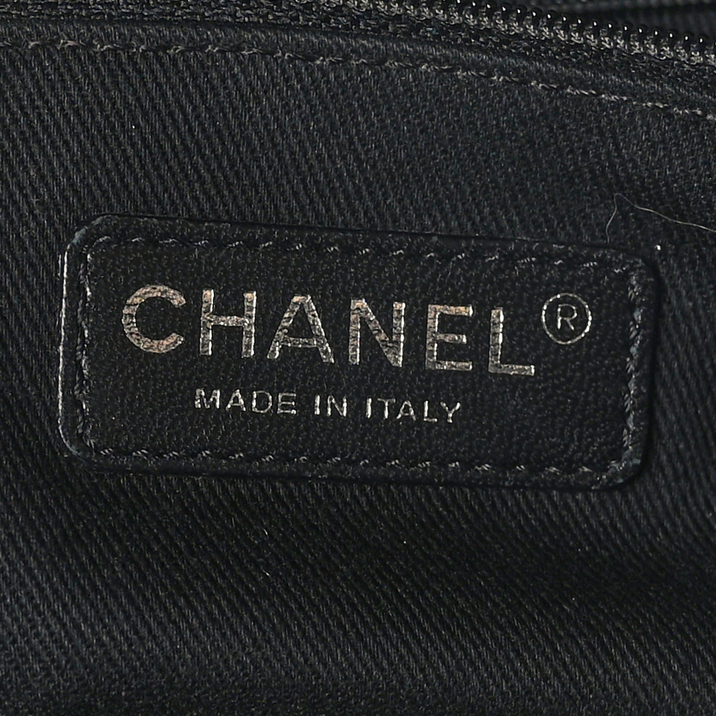 Caviar Quilted CC Timeless Soft Tote Black