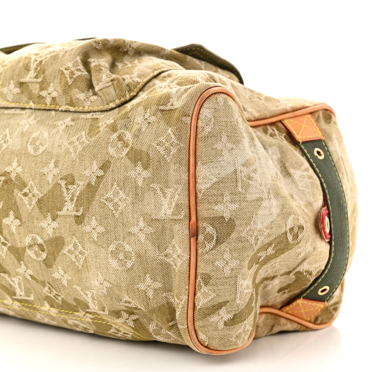 Louis Vuitton Denim Monogramouflage Lys 9 of 9