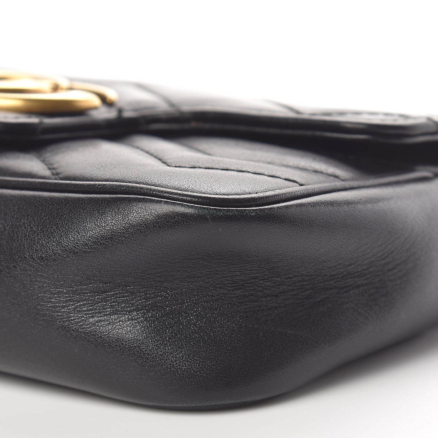 Calfskin Matelasse Super Mini GG Marmont Shoulder Bag Black
