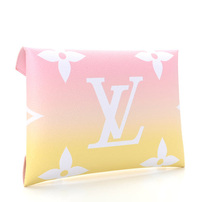 Louis Vuitton Monogram Giant By The Pool Kirigami Pochette Set 3 of 9