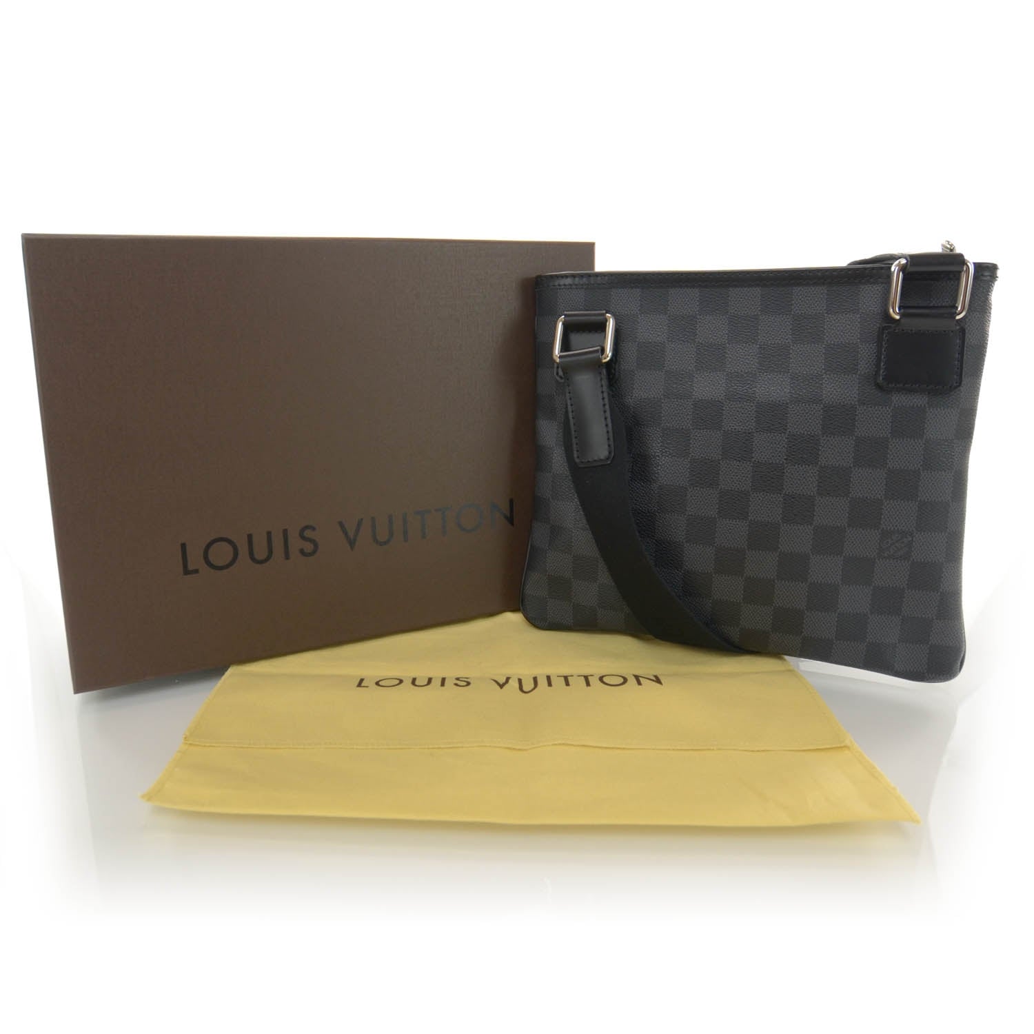 Louis Vuitton Damier Graphite Thomas 3 of 7