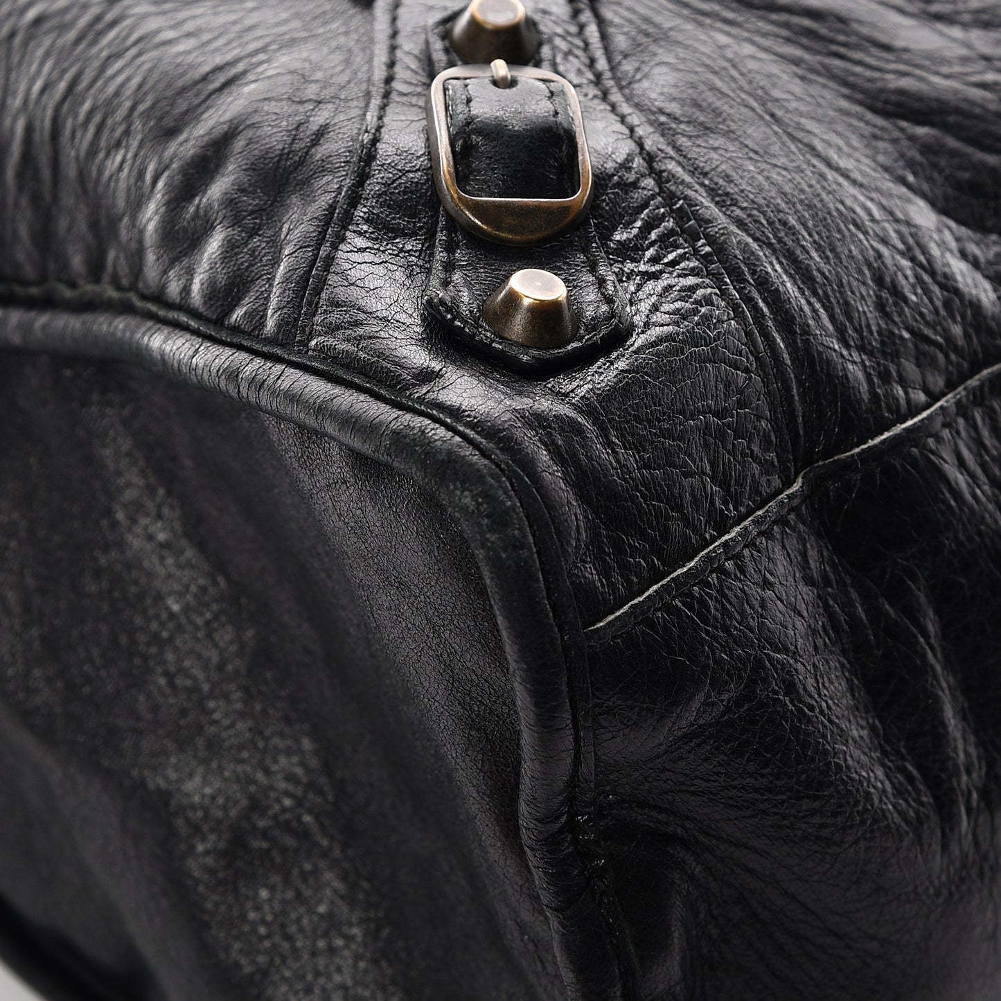Agneau Classic Hardware City Black