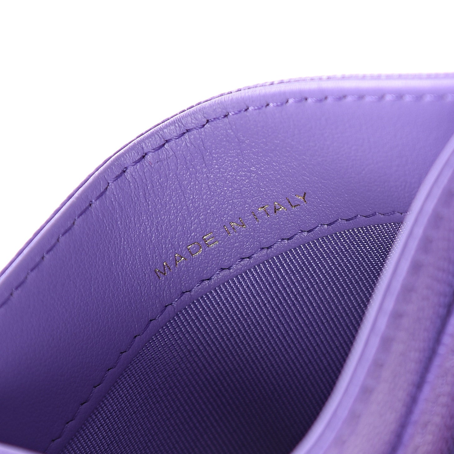 Caviar Quilted Card Holder Purple