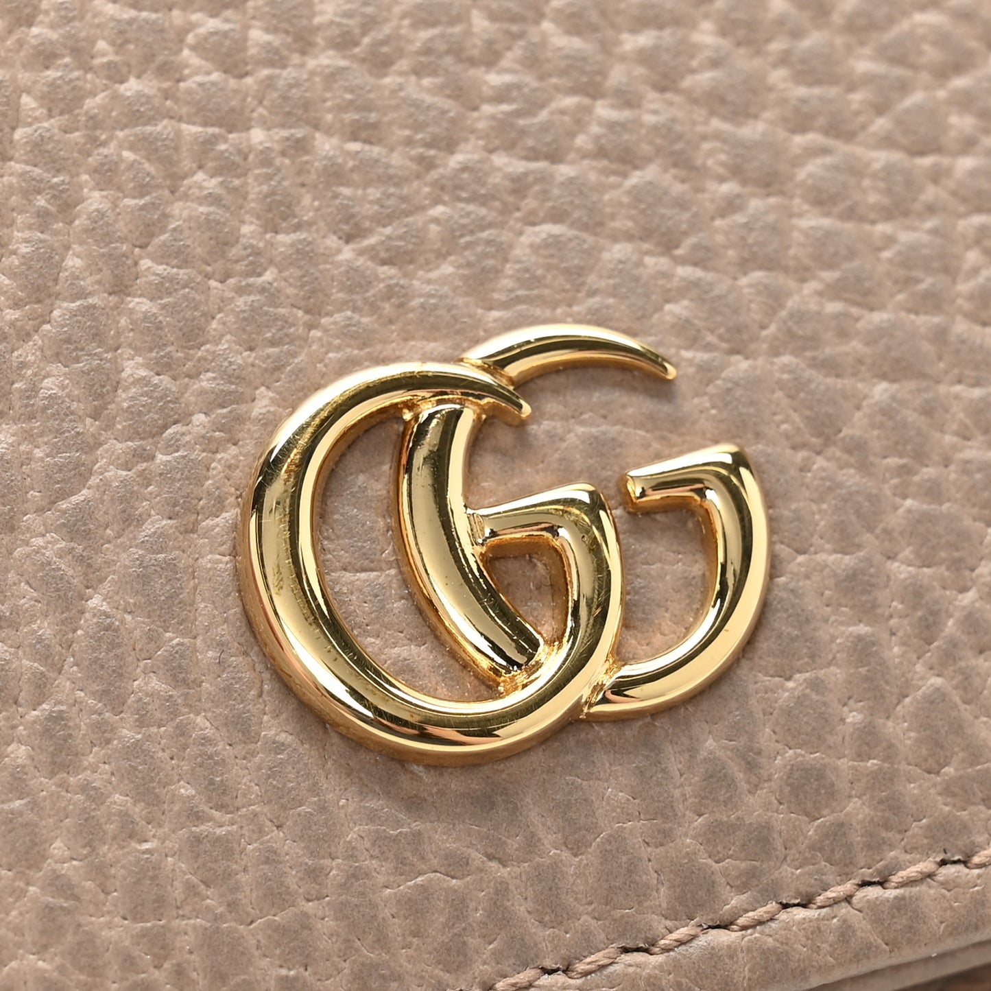 Pebbled Calfskin GG Marmont Card Case Porcelain Rose
