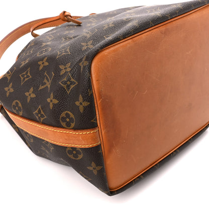 Louis Vuitton Monogram Petit Noe 11 of 12