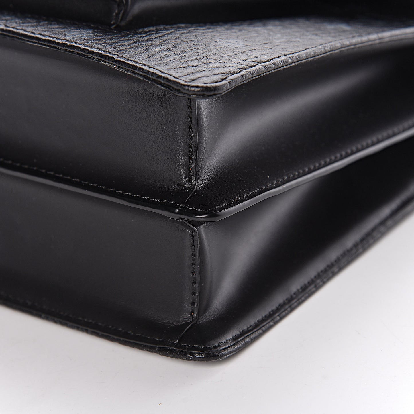 Visetos Medium Patricia Satchel Black