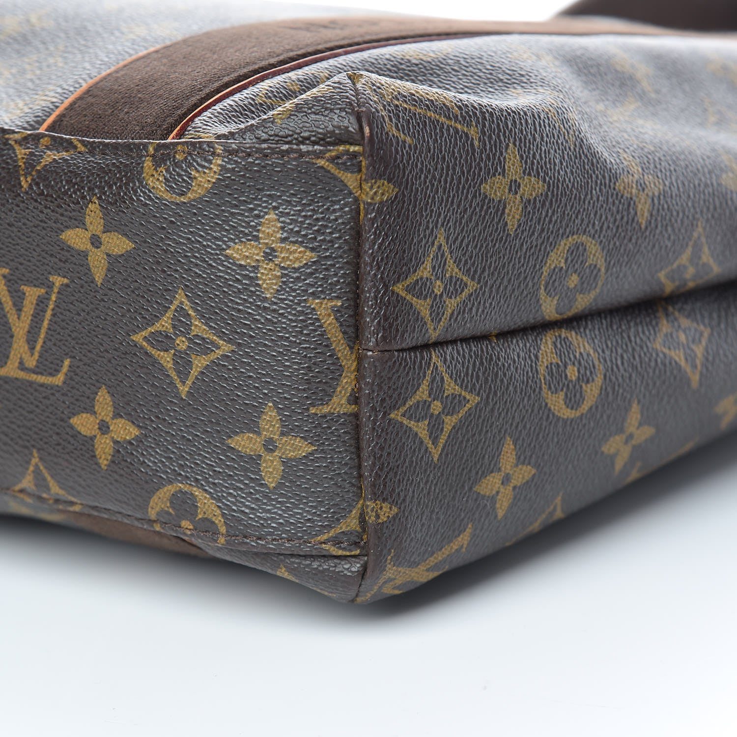 Louis Vuitton Monogram Cabas Beaubourg 9 of 14